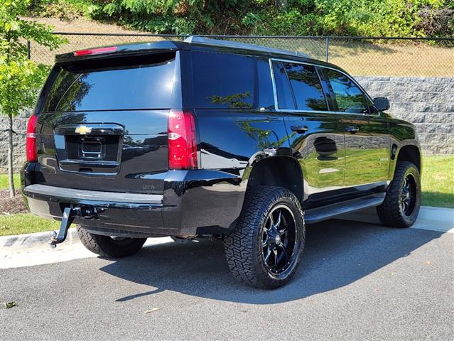 $22000 : 2016 Tahoe LT image 2