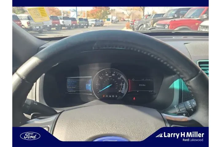 $14000 : Ford Explorer 2016 AWD XLT 4 image 10