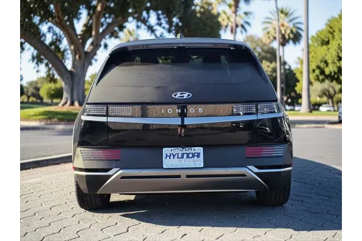 $25654 : Hyundai IONIQ 5 2023 SEL 4dr image 6