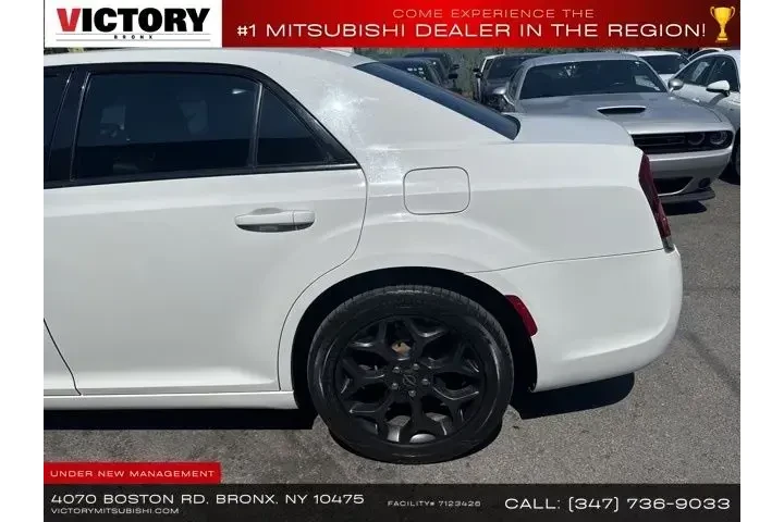 $12595 : Chrysler 300 2019 AWD S 4dr image 7