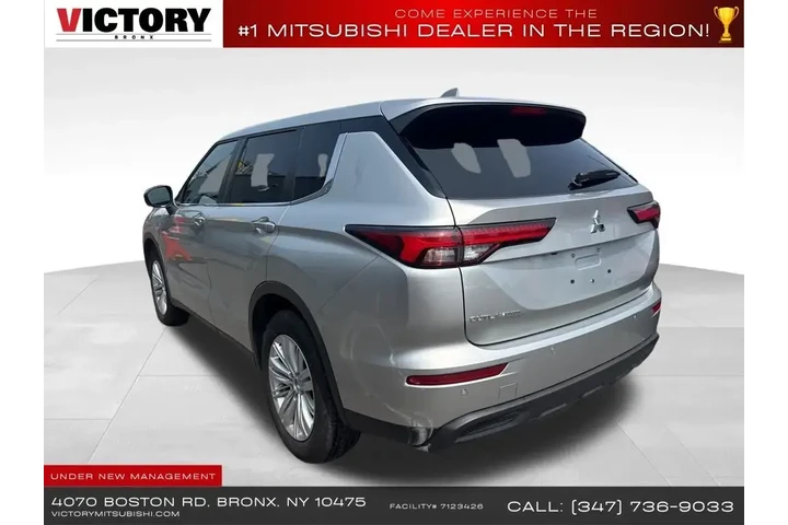 $27995 : Mitsubishi Outlander 2024 AW image 7