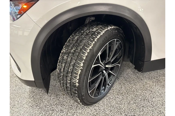 $41498 : 2025 CX-70 PHEV Premium Plus image 10