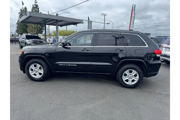 $13998 : 2014 Grand Cherokee Laredo E image 10