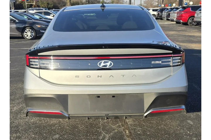 $24000 : Hyundai SONATA 2025 SE 4dr S image 2
