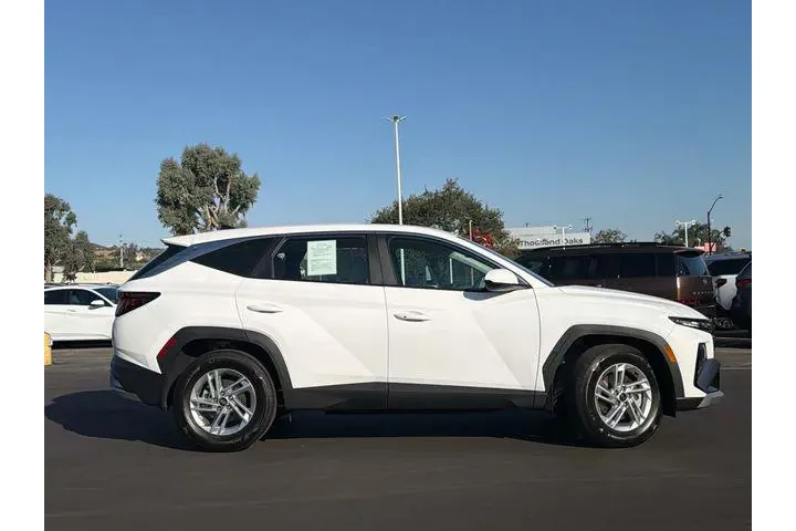 $24990 : Hyundai TUCSON 2025 SE 4dr S image 6