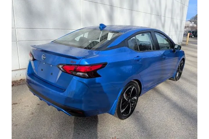 $16995 : Nissan Versa 2023 SR 4dr Sed image 7