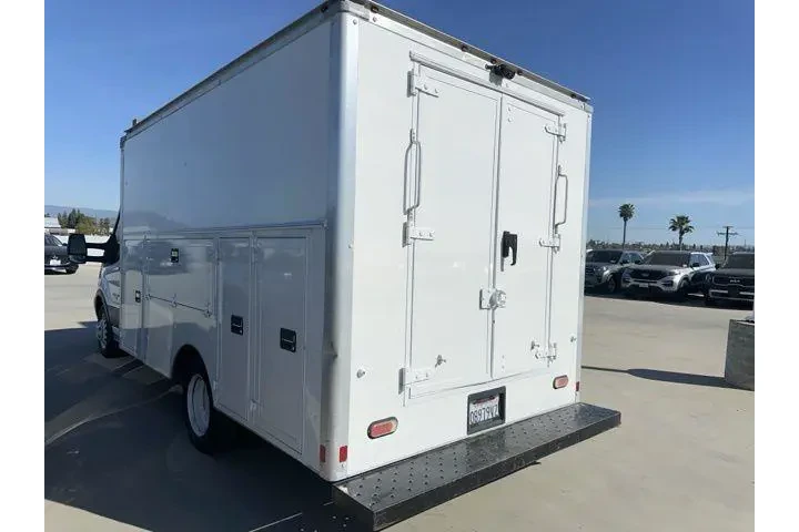 $29950 : Ford Transit 2019 350 HD 2dr image 2