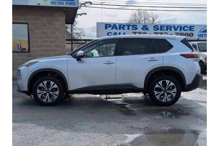 $17998 : Nissan Rogue 2023 SV 4dr Cro image 7