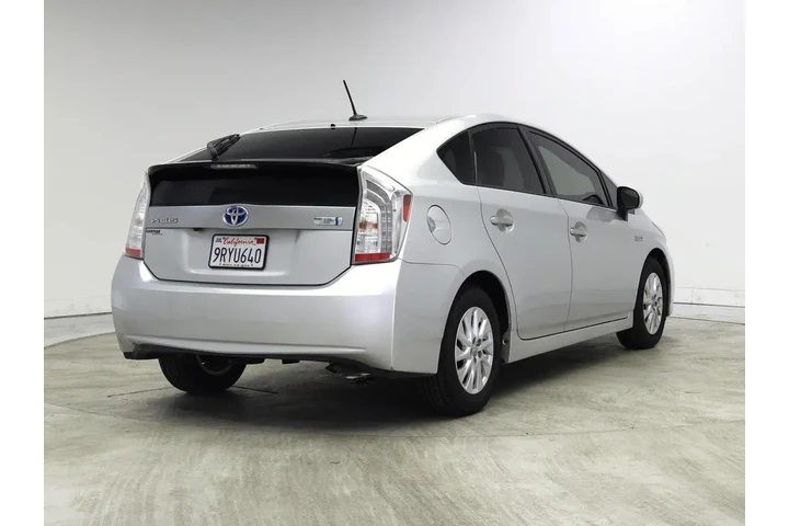 $16998 : Toyota Prius Plug-in Hybrid image 8