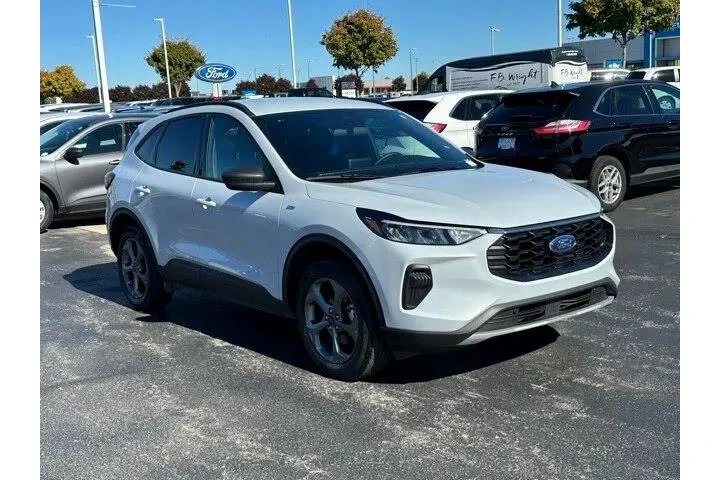 $27500 : Ford Escape 2025 AWD ST-Line image 2