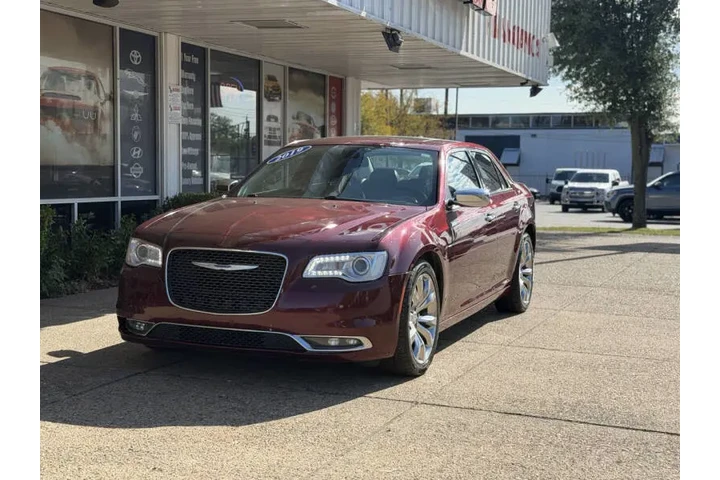 $16499 : 2019 300 Limited image 6