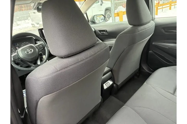 2024 Corolla LE image 10
