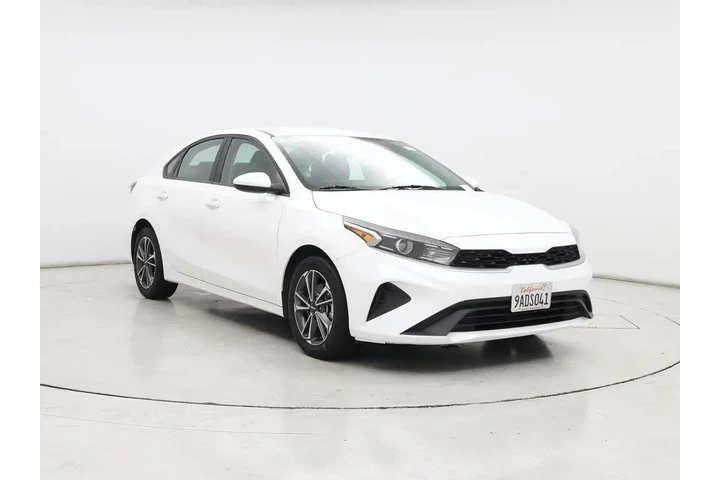 $16998 : Kia Forte 2022 LXS 4dr Sedan image 1