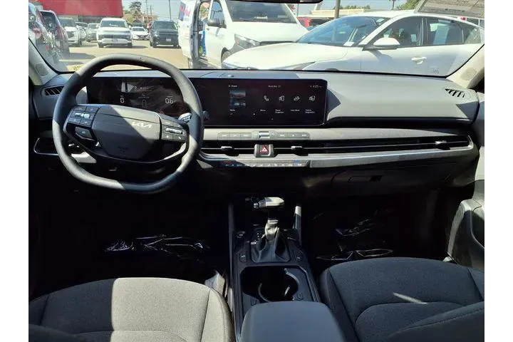 $21863 : Kia K4 2025 LXS 4dr Sedan image 8