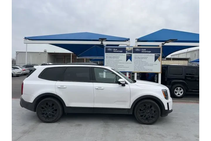 $21998 : Kia Telluride 2021 AWD SX 4d image 1