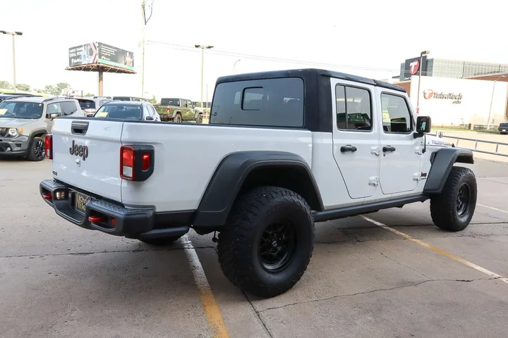 $26988 : 2020 Gladiator Rubicon 4x4 image 5