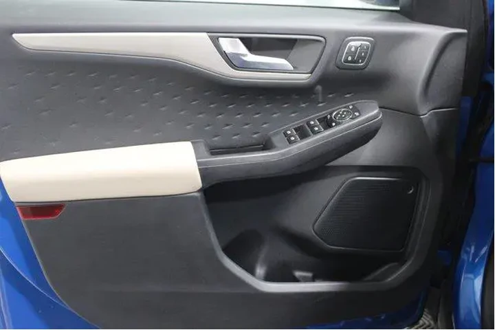 $19988 : Ford Escape 2020 AWD SEL 4dr image 3