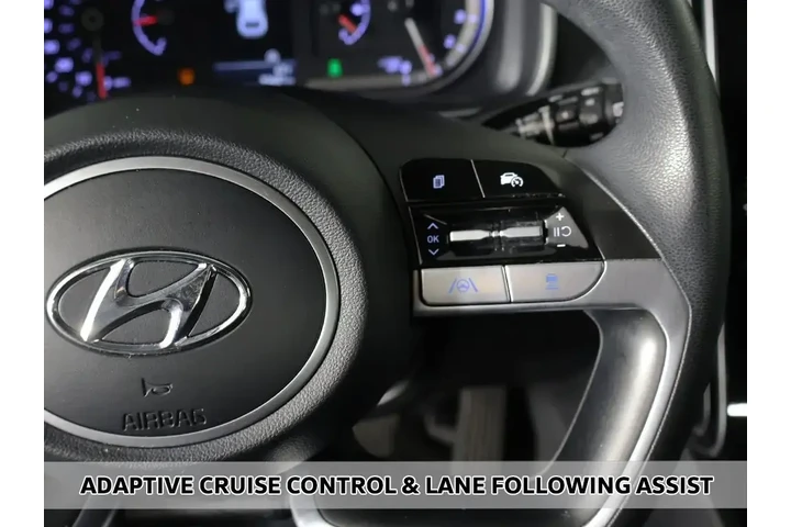 $18893 : Hyundai TUCSON 2023 AWD SEL image 3