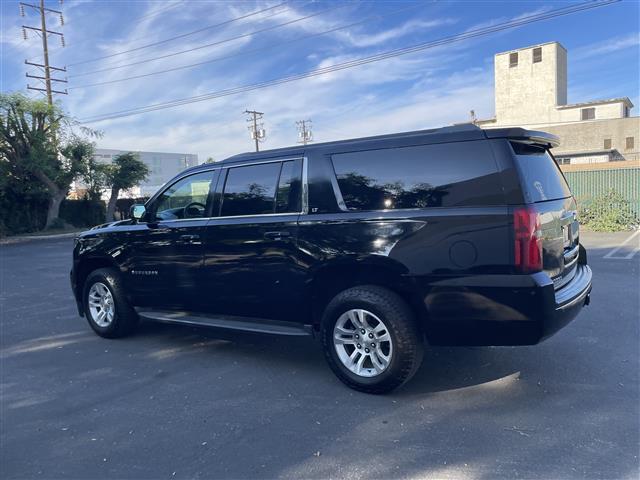 $12500 : 2015 Chevy Suburban LT $12,500 image 4