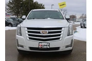 $22977 : Cadillac Escalade 2017 4x4 P thumbnail
