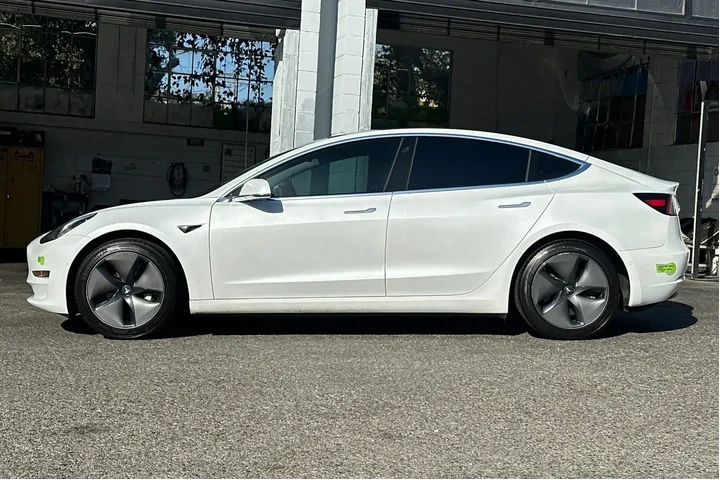 $17900 : Tesla Model 3 2020 Standard image 7