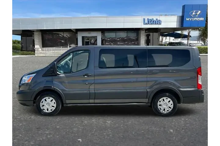 $16899 : Ford Transit 2017 150 XL 3dr image 6