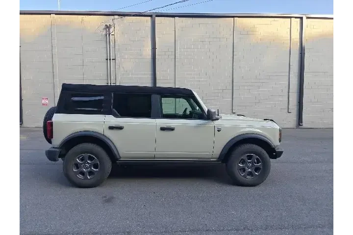 $39990 : Ford Bronco 2025 4x4 Big Ben image 2