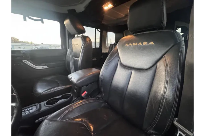$10999 : 2013 Wrangler Unlimited Sahara image 7