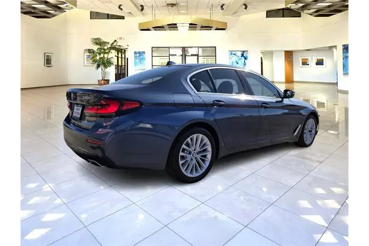 $35700 : BMW 5 Series 2023 530i 4dr S image 7