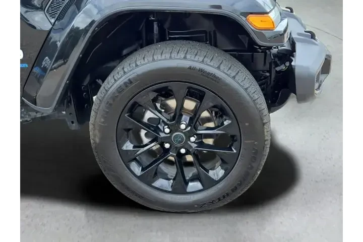 $35991 : Jeep Wrangler 2024 4x4 Sahar image 4