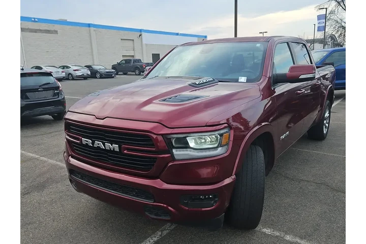 $30000 : Ram 1500 2019 4x4 Laramie 4d image 1