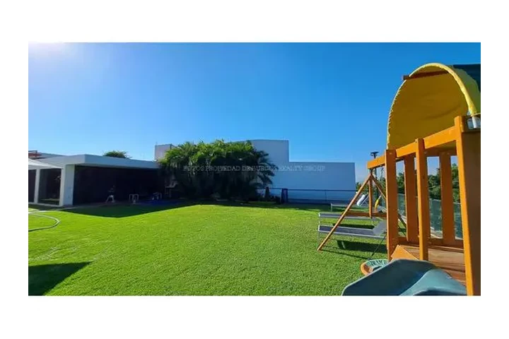 $12800000 : TRES CASAS EN UNA | SE VENDEN image 2