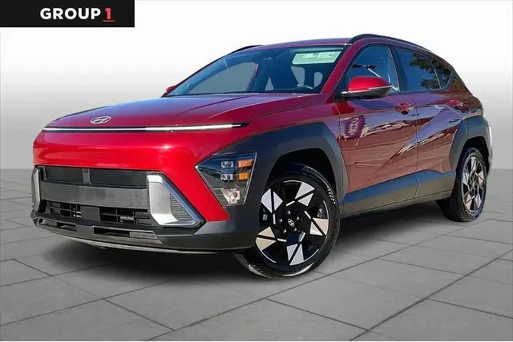 $20982 : Hyundai KONA 2025 SEL 4dr Cr image 1