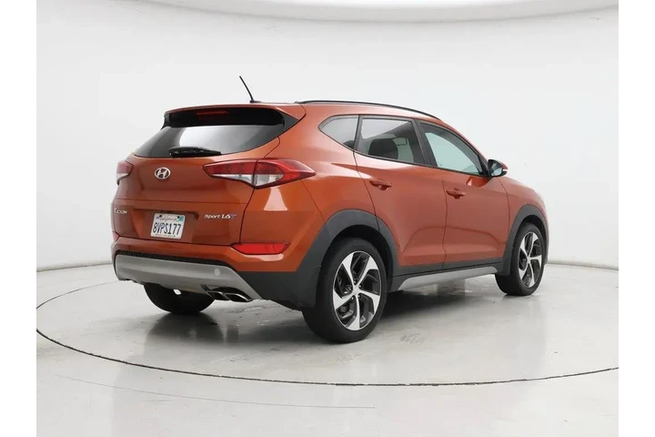 $13599 : Hyundai TUCSON 2017 Sport 4d image 8
