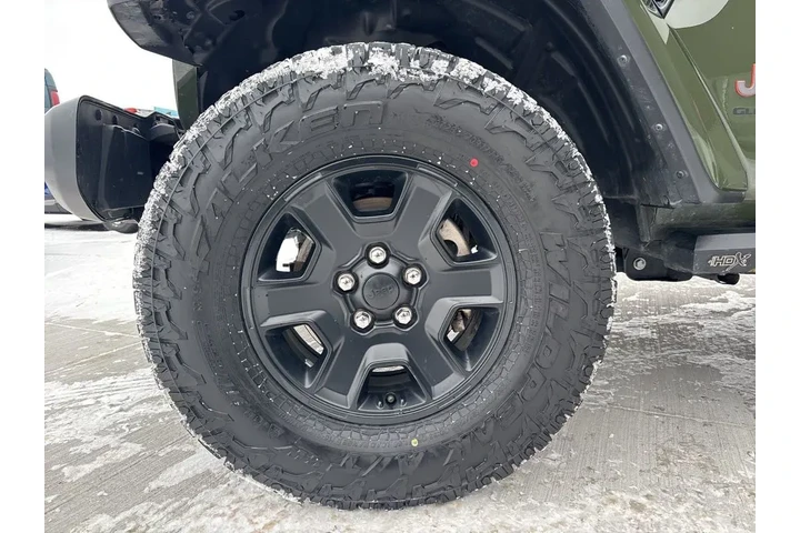 $36995 : 2023 Gladiator Mojave image 8