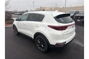 $17000 : Kia Sportage 2022 LX 4dr SUV thumbnail