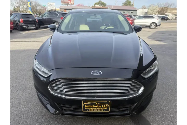 $8450 : 2015 Fusion SE image 10