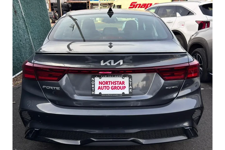 $15695 : Kia Forte 2023 GT-Line 4dr S image 5