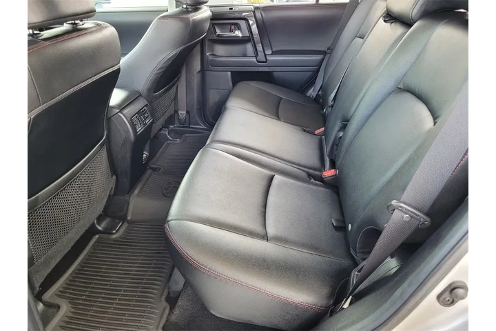 $44899 : Gold Certified2021 4Runner Ve image 8