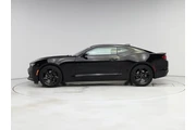 $37998 : Chevrolet Camaro 2021 LT1 2d thumbnail
