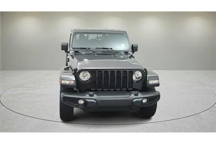 $29621 : Jeep Gladiator 2022 4x4 Will image 2