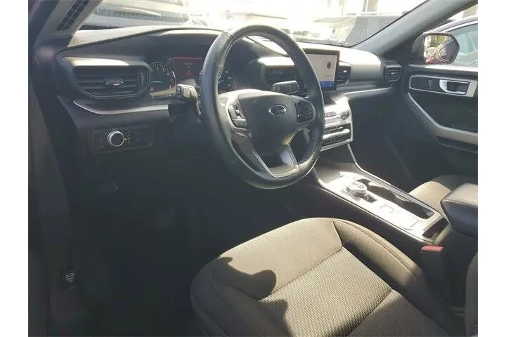 $23990 : Ford Explorer 2022 XLT 4dr S image 10