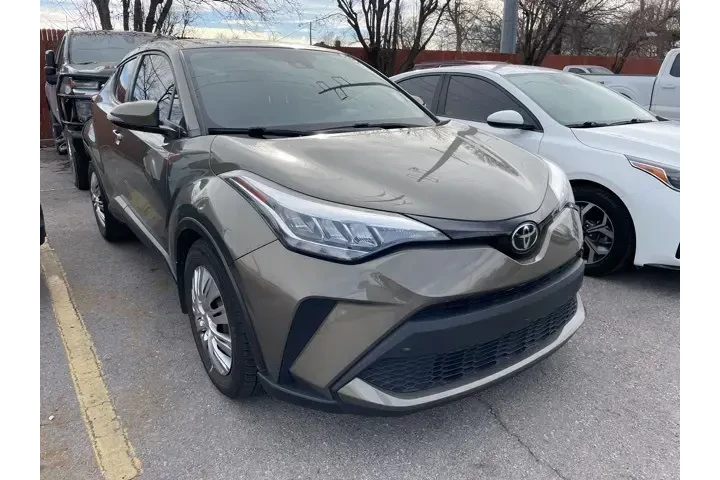 $18900 : Toyota C-HR 2021 LE 4dr Cros image 4