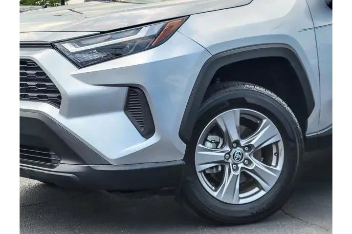 $34887 : Toyota RAV4 Hybrid 2024 AWD image 3