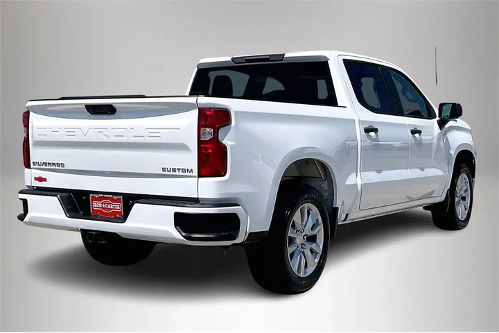Chevrolet Silverado 1500 202 image 6