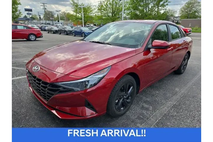 $21150 : Hyundai ELANTRA 2023 SEL 4dr image 6