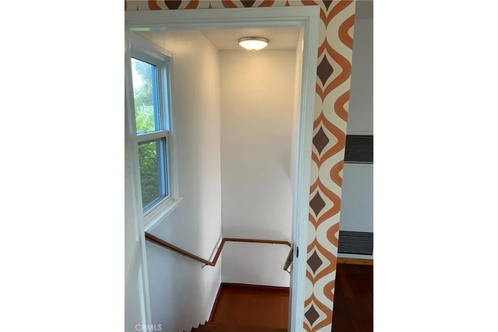 $1100 : Monrovia con electrodomésticos image 5