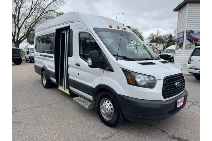 $23990 : 2019 Transit 350 HD XLT image 5