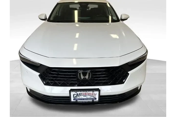 $27498 : Honda Accord Hybrid 2023 EX- image 3