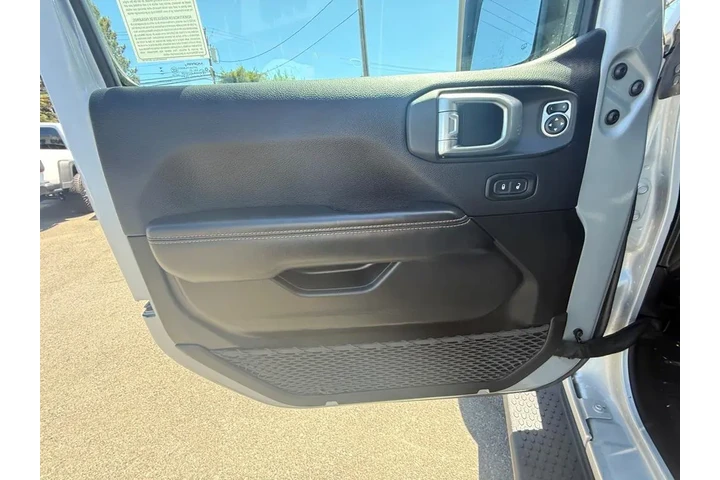 $35927 : Jeep Wrangler 2024 4x4 Sahar image 10